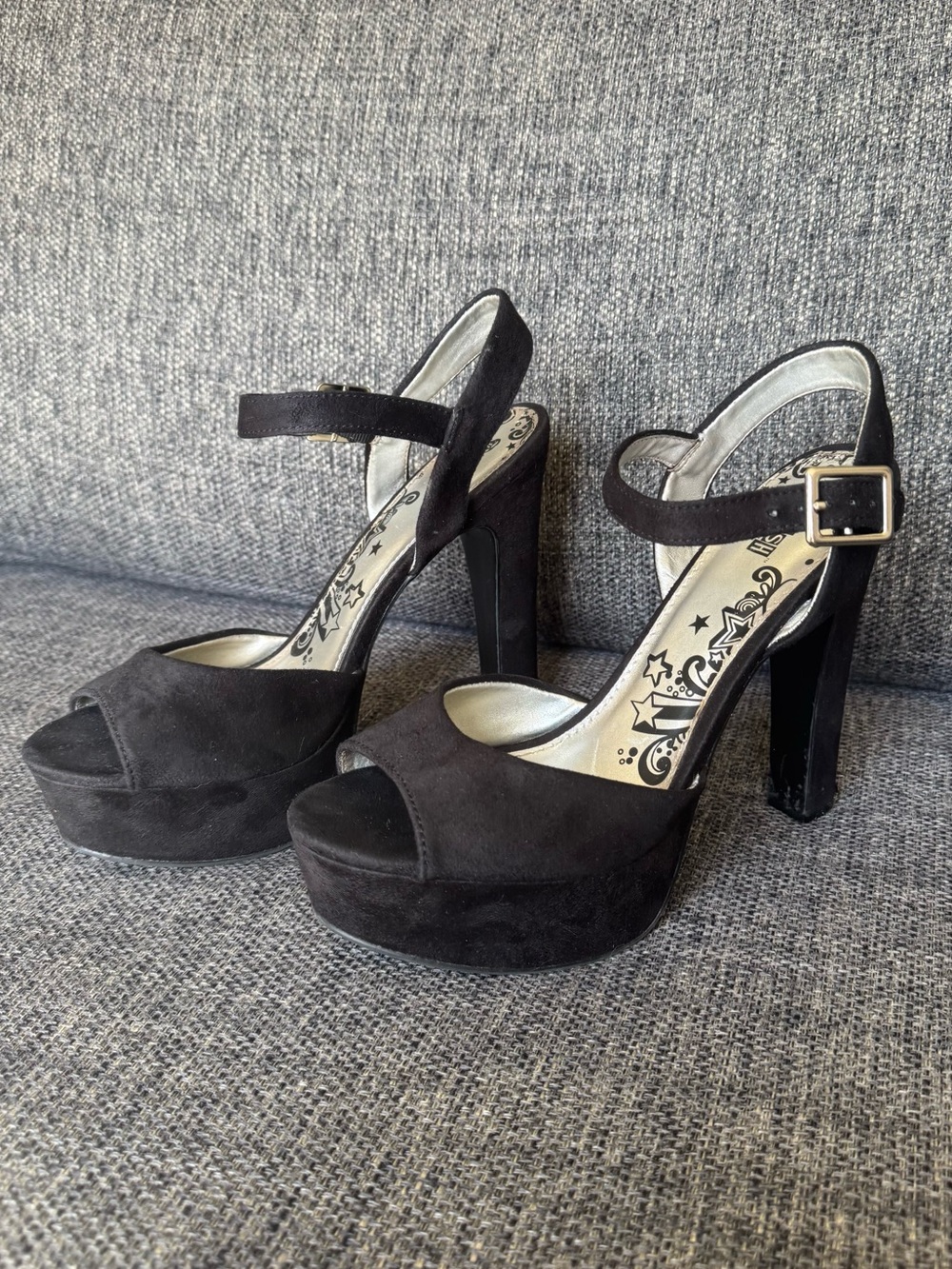 Y2K Suede Peep-Toe Platform Heels with Ankle Strap - Black